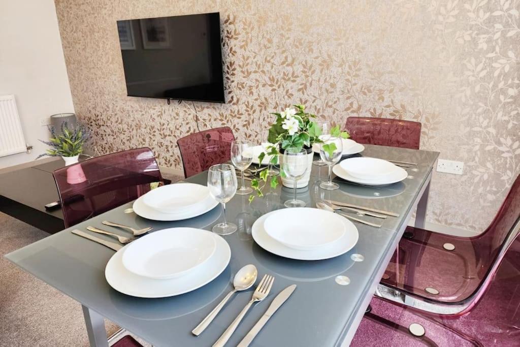 Horizon House, Modern 2-Bedroom Flat 2, Parking, Netflix, Oxford Exteriér fotografie