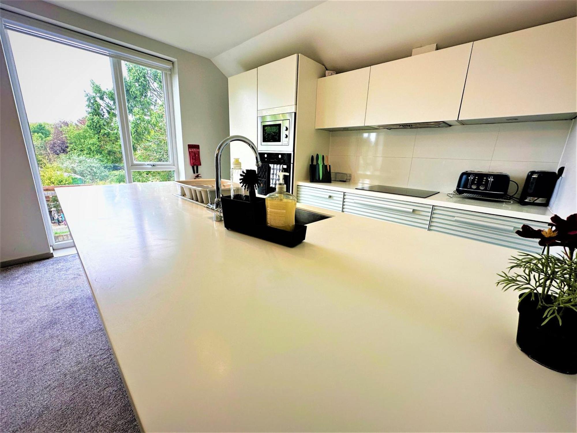 Horizon House, Modern 2-Bedroom Flat 2, Parking, Netflix, Oxford Exteriér fotografie